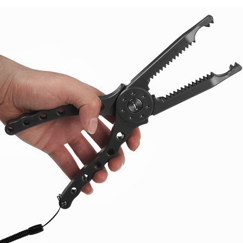 Pinze da Pesca in Plastica ad  - Fishing Equipment Target recensione e prezzo