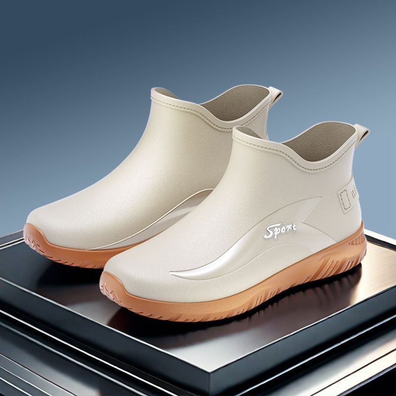 Scarpe da pioggia invernali, a - Fishing Equipment Basic recensione e prezzo